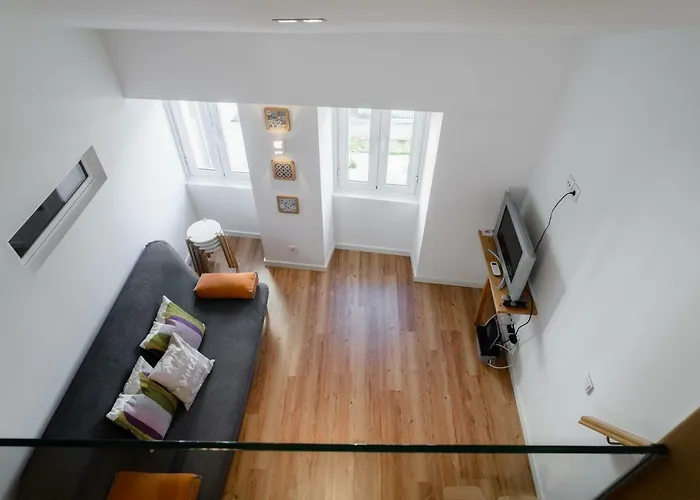 Apartment Madre Deus Ii